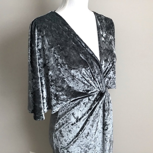 Velvet Crossover Dress ASO Alexis Rose in Schitt’s Creek - Picture 12 of 16